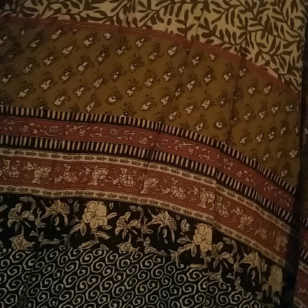 Patterned skirt - Picture 2 of 4